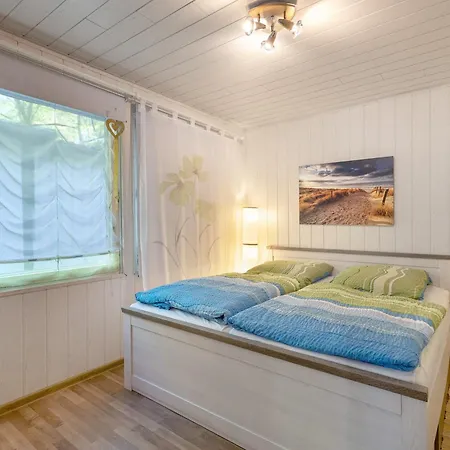 홀리데이파크 Ferienbungalow 1 In *