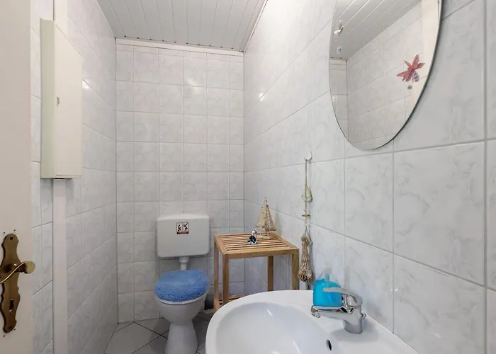 假日公园 Ferienbungalow 1 In *